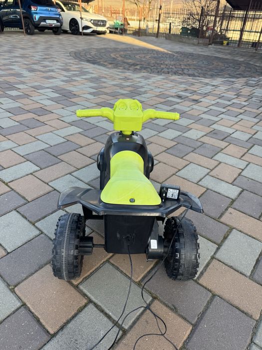 Vand atv  copii mici
