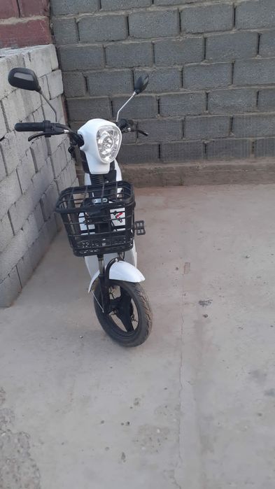 Скутер вм срочна продам