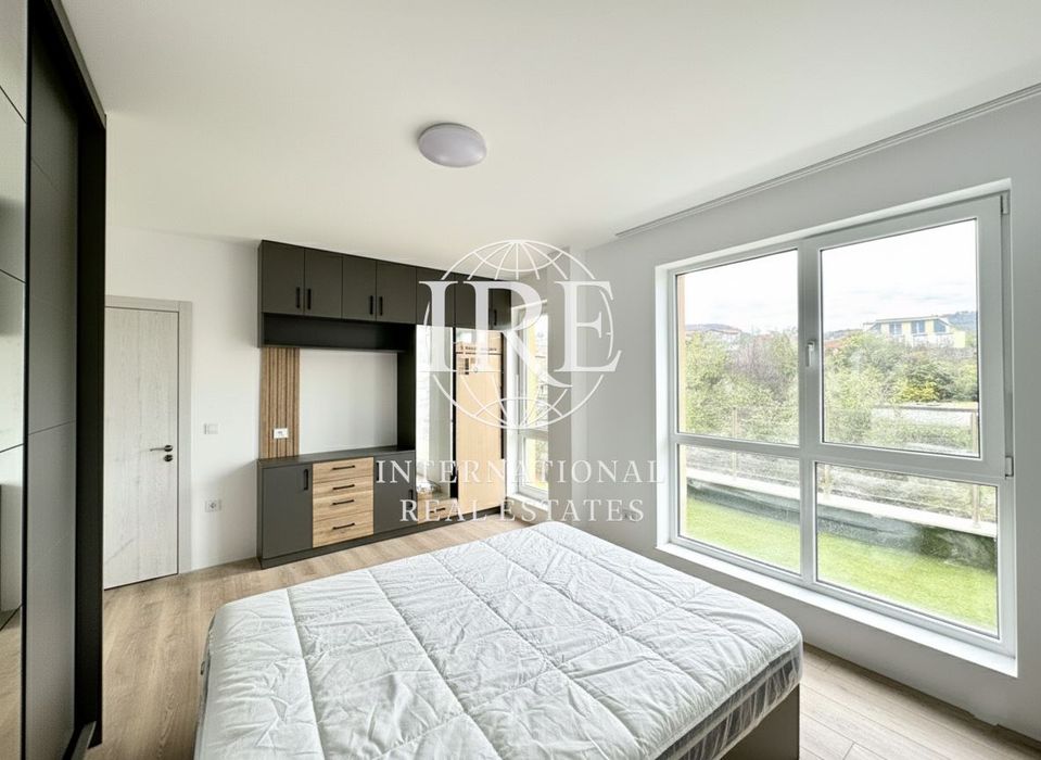 Продава се Двустаен апартамент в Варна, Възраждане 3 - 95 кв.м за 1109 €/кв.м - Снимка #4