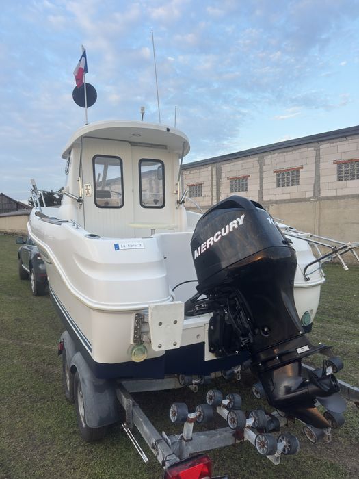 Quicksilver 580 PilotHouse