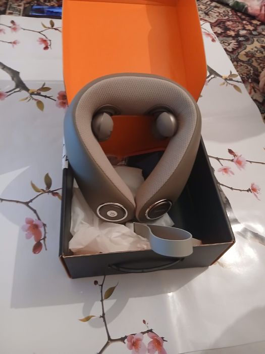 Массажёр для шей