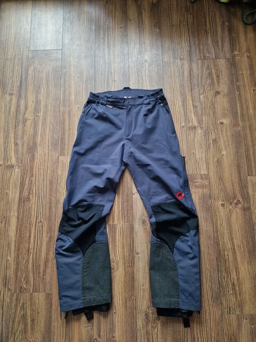 Страхотно мъжко спортно ски  долнище NAMMUT  размер 50 / L