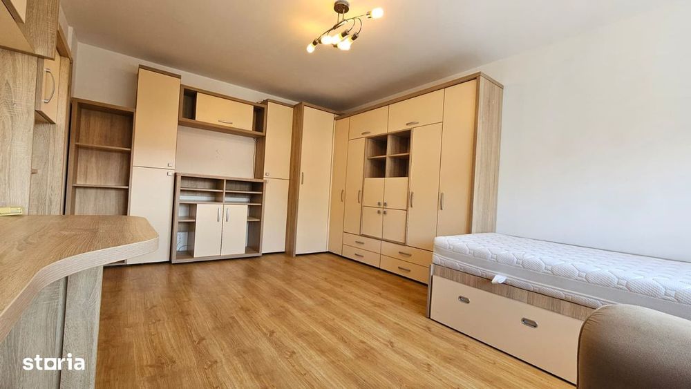 Apartament 3 camere Centrul Civic ,vedere Tampa,mobilat,liber,155000 E — fotografia 1