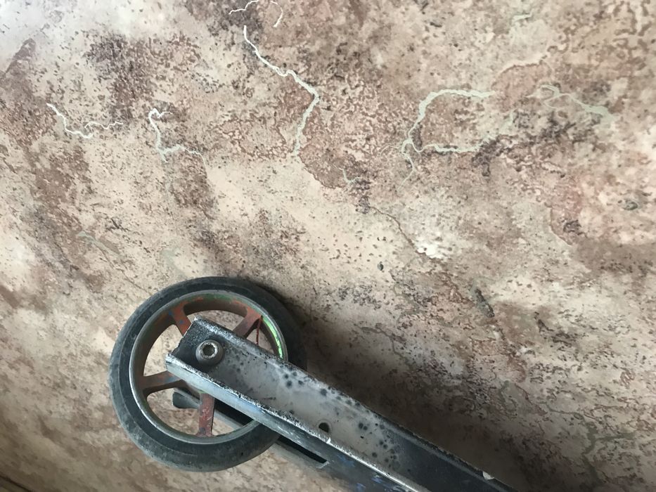 Самокат продам срочно за 6500