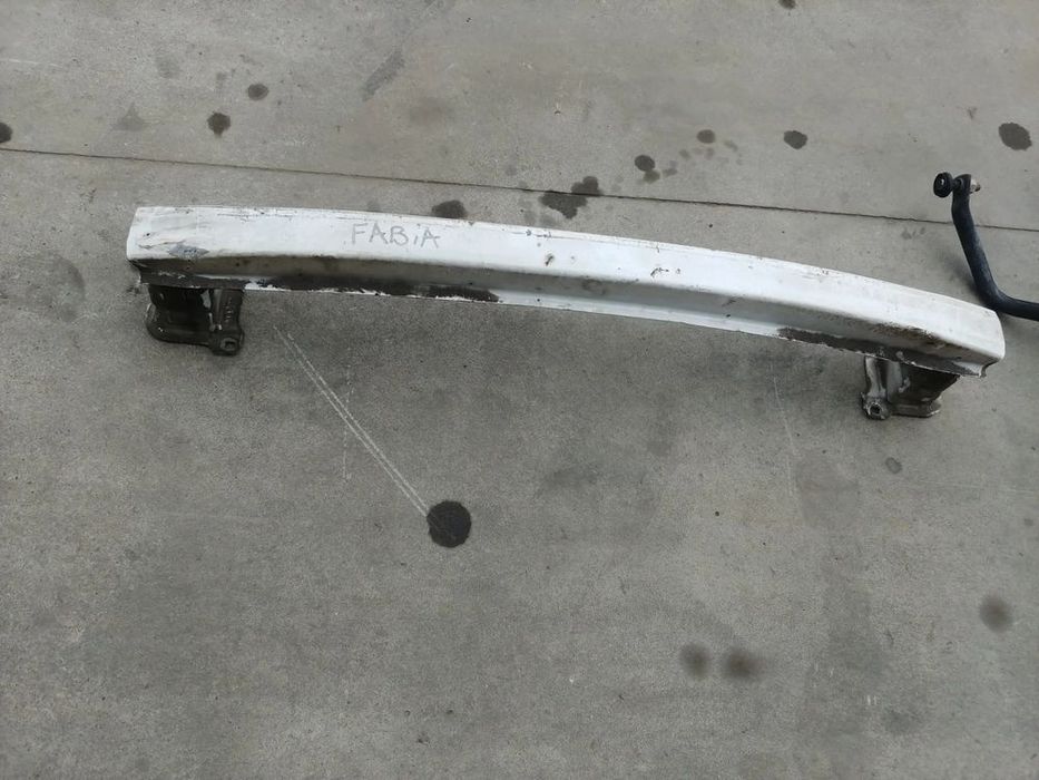 intaritura armatura bara spate  skoda fabia 1 6y