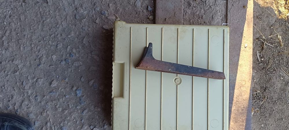 Продам ножки от чугунный ванной.