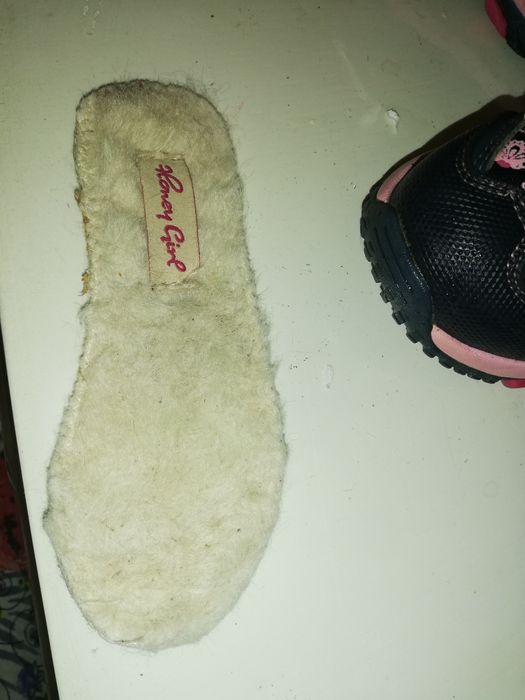 Продам обувь б/у сапожки