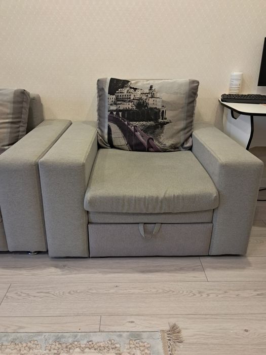 Срочно! продам раскладной диван и раскладное кресло