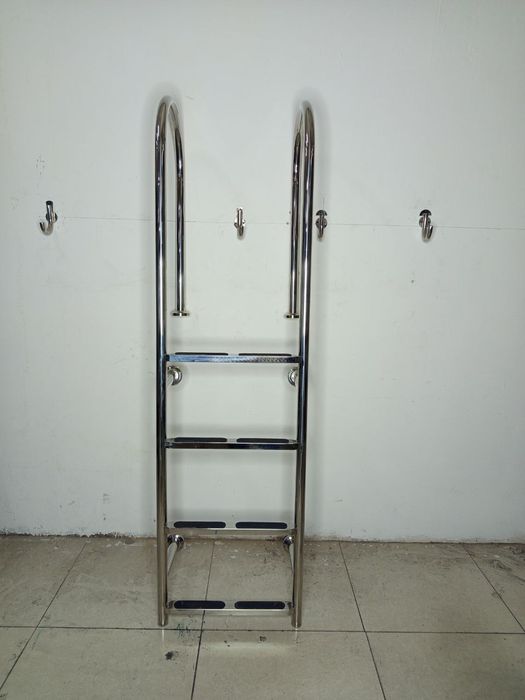 Электрические полотенцесушители, водянные полотенцесушители перила и л