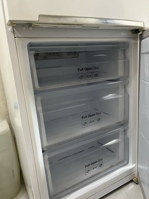 Холодильник самсунг