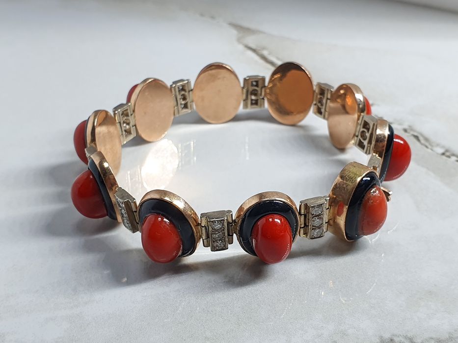 Brățară din aur de 14K cu diamante și coral roșu – 20 cm – 41,10 g