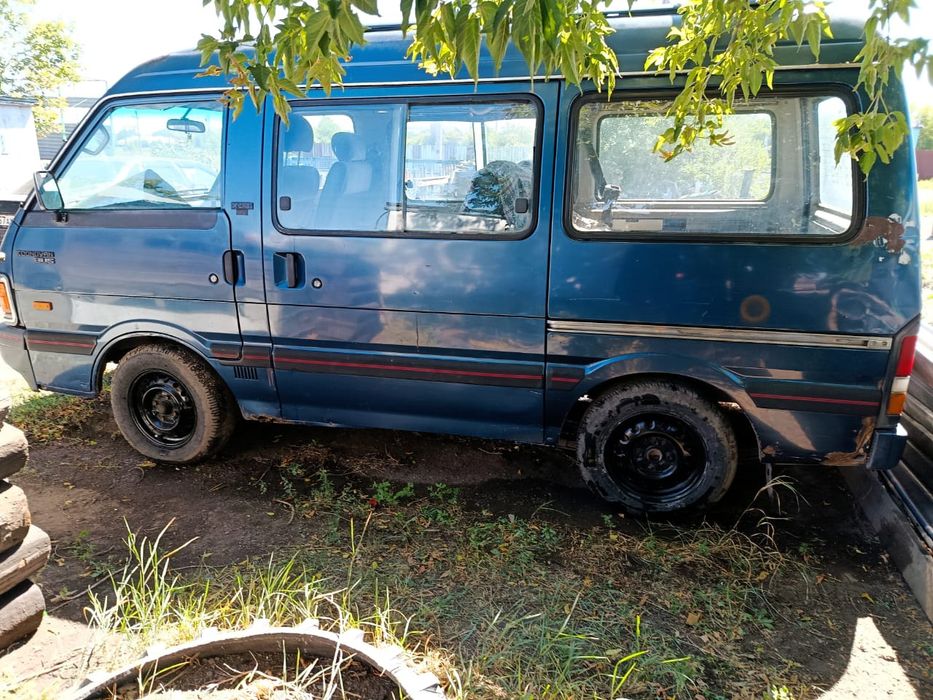 Продам бус Форд Эконован.