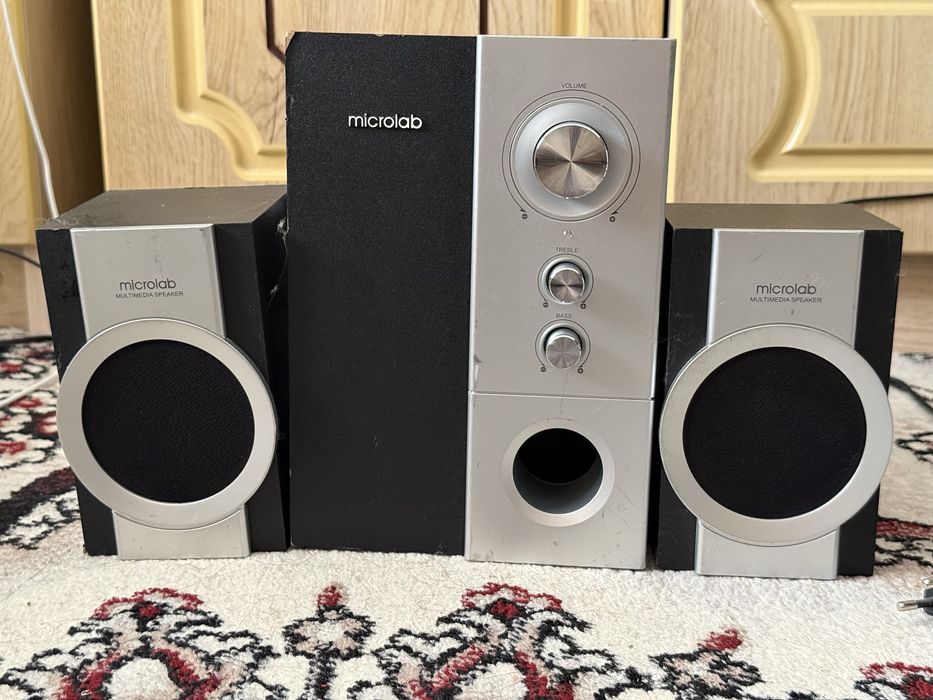 Microlab M-520 2+1
