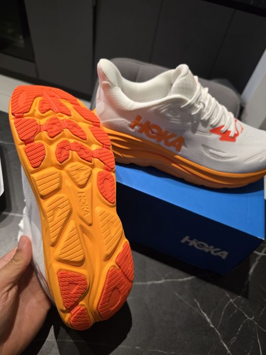 Hoka clifton 10 Noi! 42 43 si 44