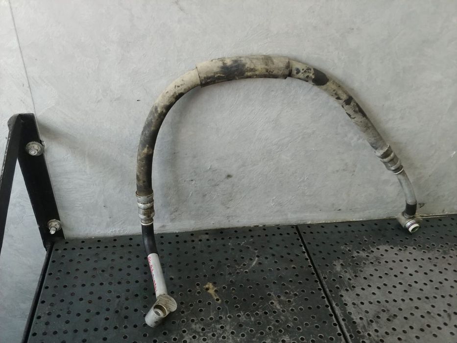 conducta clima ac  2.0 tdi bpw audi a4 b7  8e0260701es
