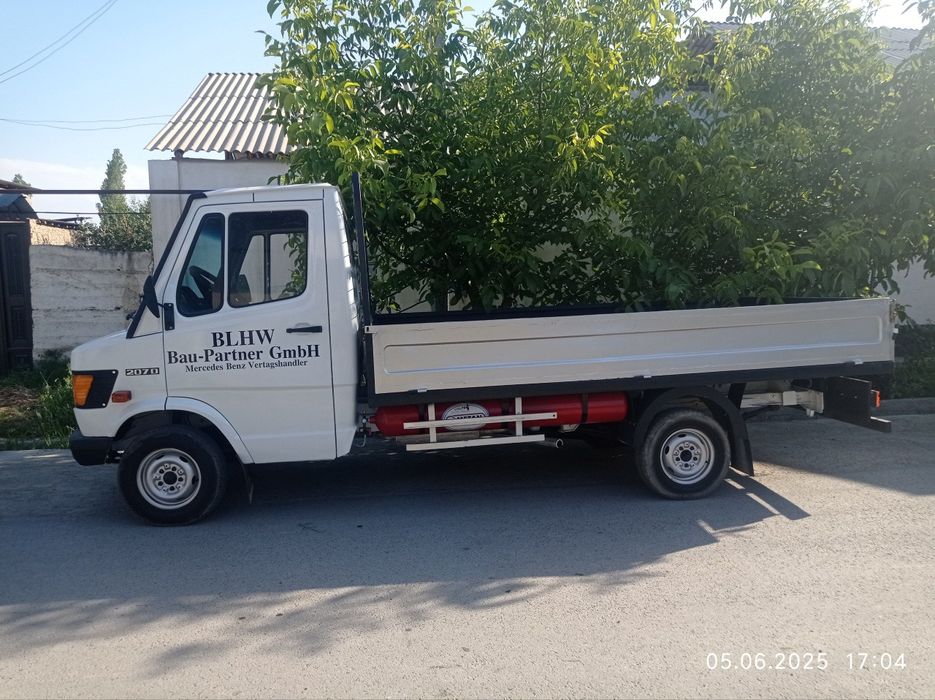 Мерс 601 сотилади