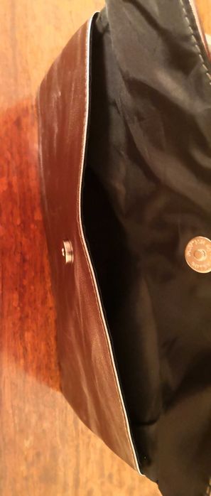 Дамско портмоне. Ново.