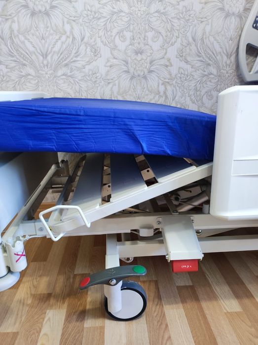 кровать многофункциональные для обслужевания больного