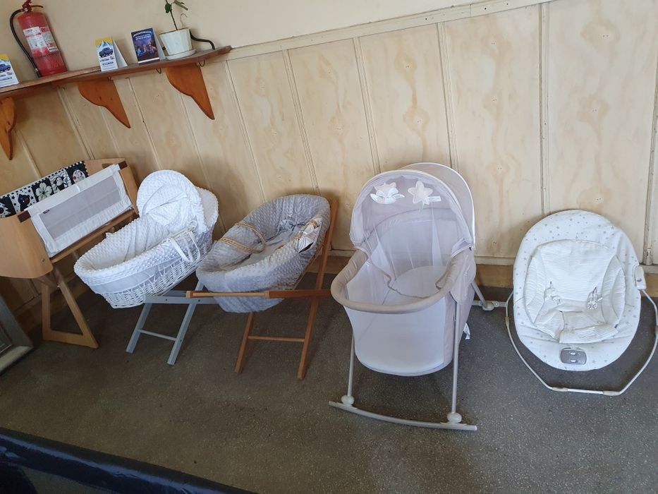 Patut copii - patut pliabil (John Lewis)  Articole copii / Scaun copii