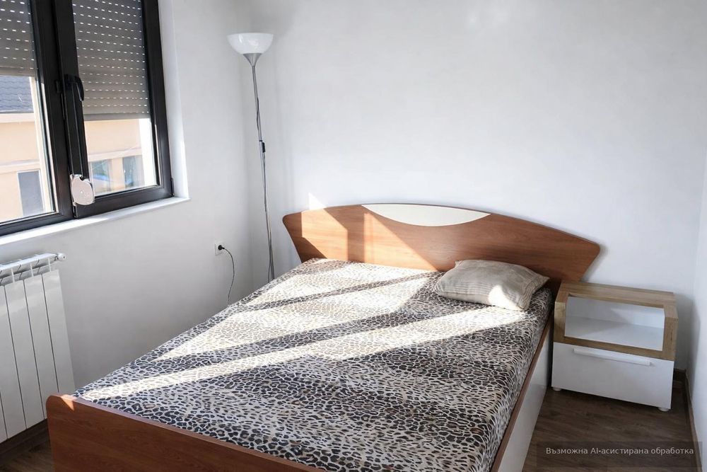 Дава се под наем Тристаен апартамент в Пловдив, Кючук Париж - 107 кв.м за 558.45 € - Снимка #4