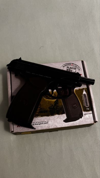 Pistol Makarov co2 blowback airsoft