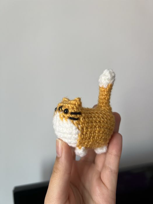 Pisicuta crosetata amigurumi - cadou handmade