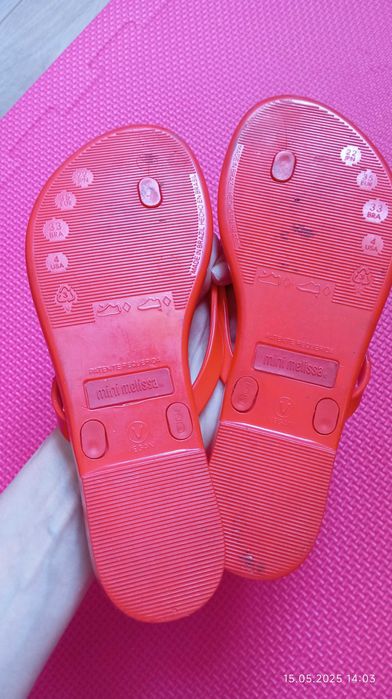 Оригинални чехли за момиче