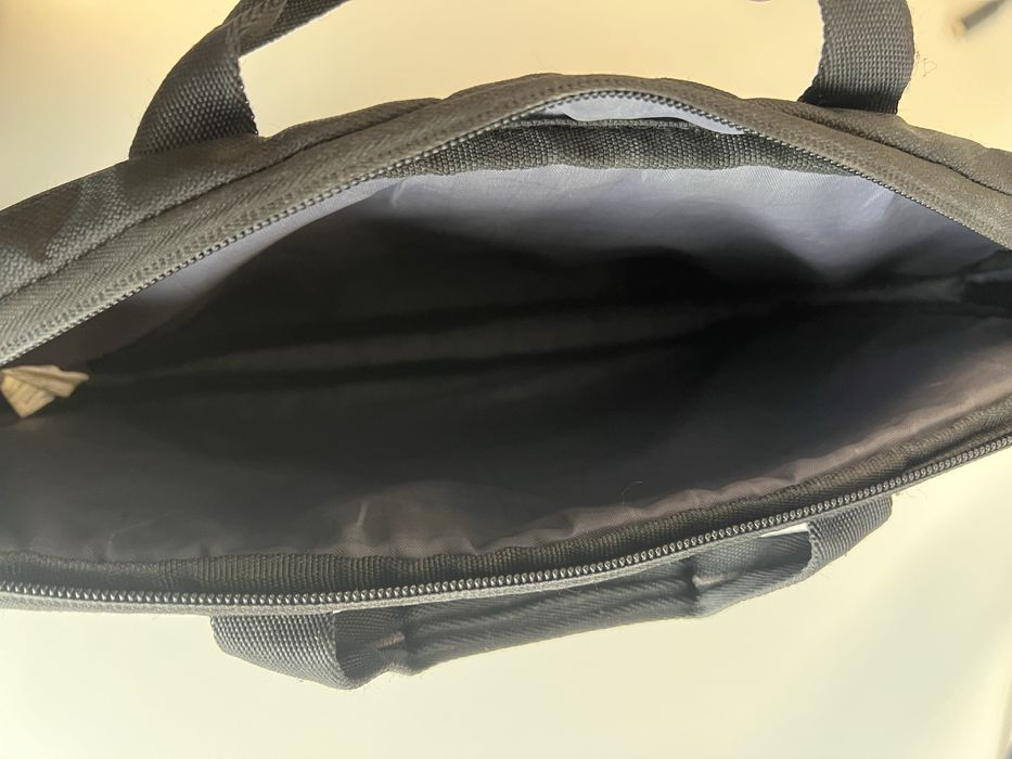 Чанта за лаптоп Targus