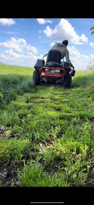 Tund iarba pe zona Oradea