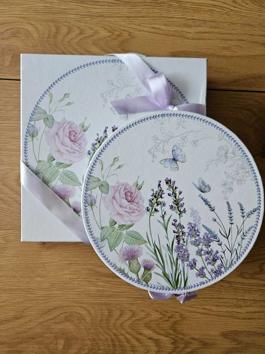 Комплект за десертно сервирана от порцелан Лавандула