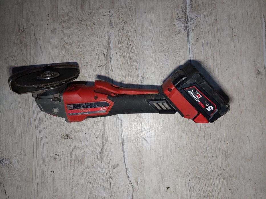 Flex milwaukee m18 fsagv125xpdb