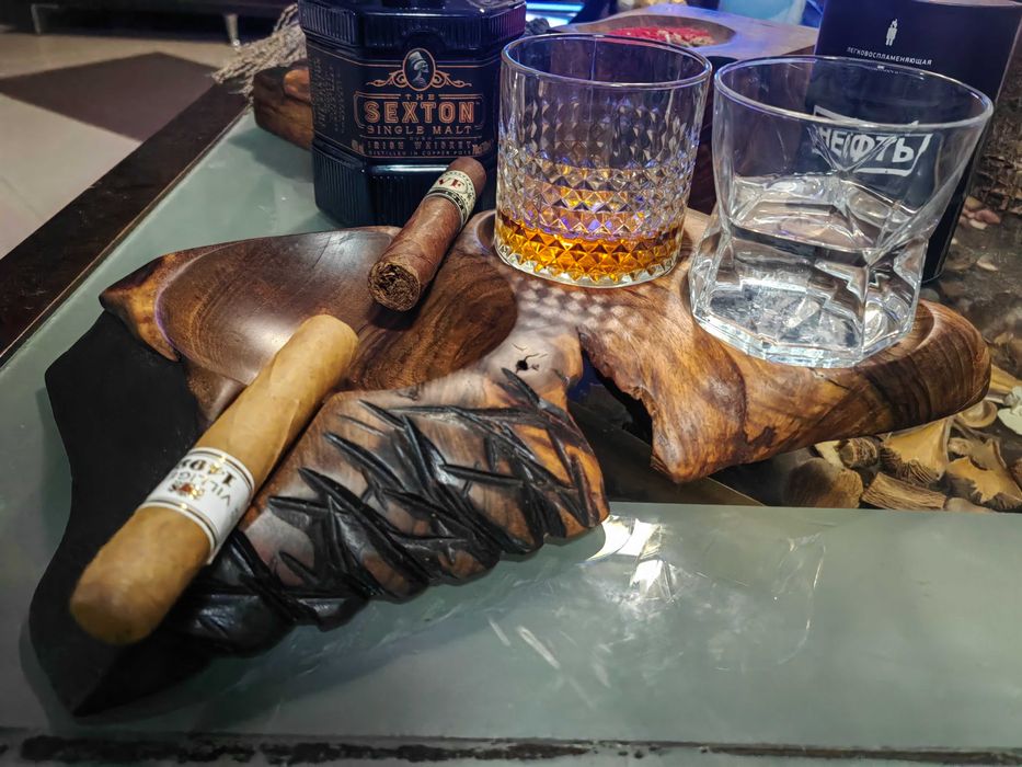 Арт пепелник за пури