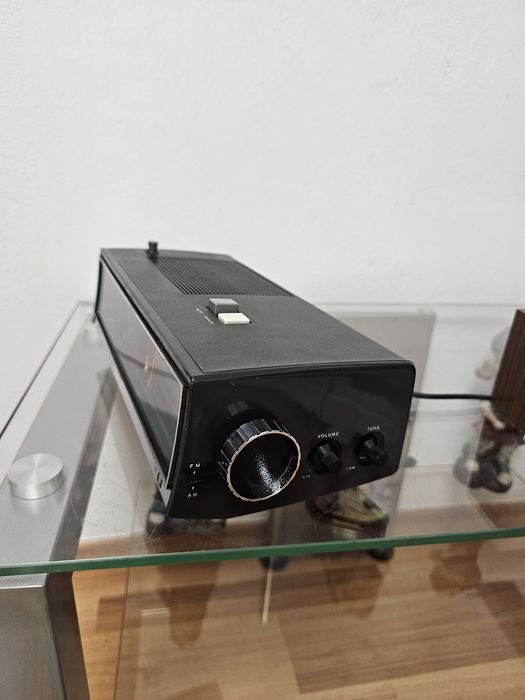 Radio vintage SONY TFM-C590W