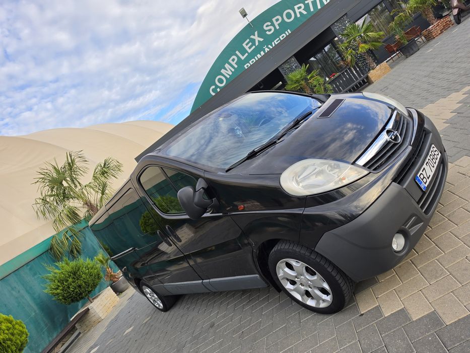 Opel vivaro 2.0 euro5