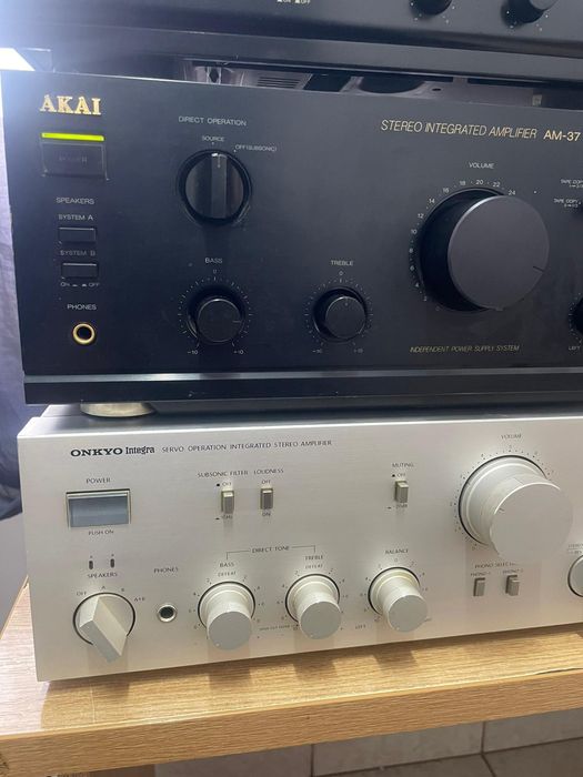 AKAI AM 37, Denon DRA 585 RD