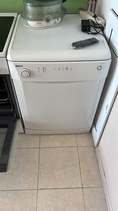 Продам посудомойку Beko