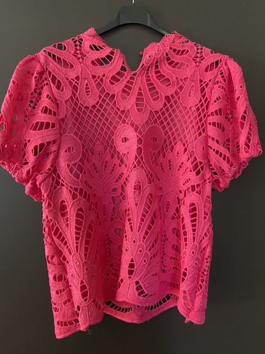 Дамска блуза от дантела