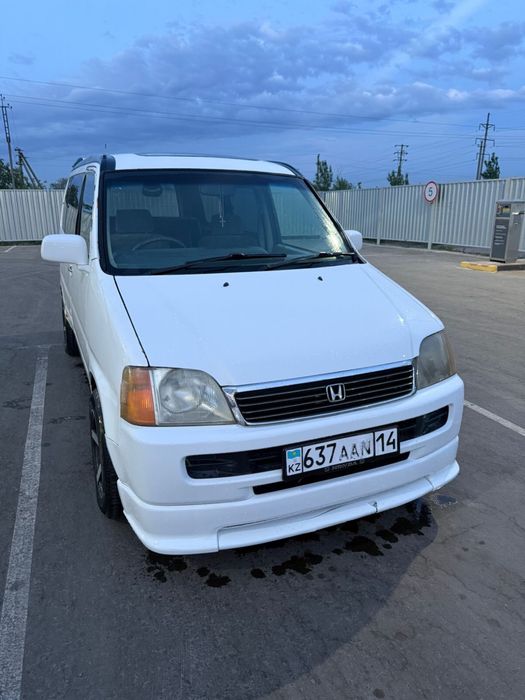 Продам машину Honda Stepwagon