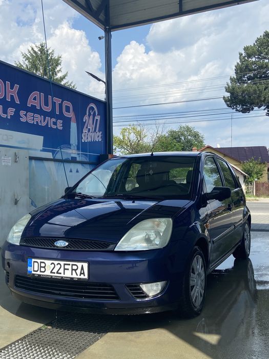FORD Fiesta 2005 — imagine 3