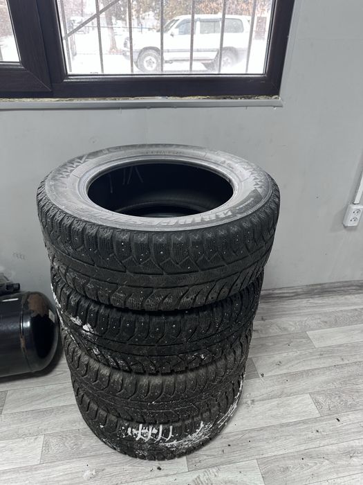 Шины Bridgestone 215 60 R16
