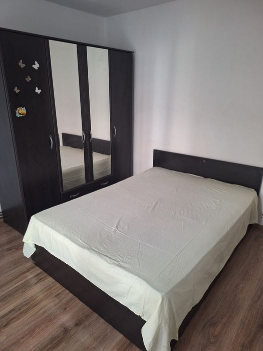 Apartament 2 camere decomandat 1 Mai- Pelendava