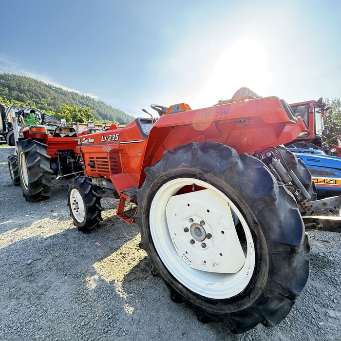 Tractor Japonez Kubota L1-235 DT Tractoare Japoneze