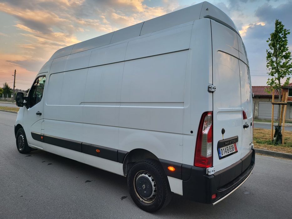 Renault Master 2. 3 dCi, 135 к. с. , 2018 г. хладилен бус