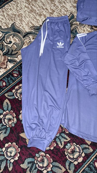Adidas Troyka sotiladi