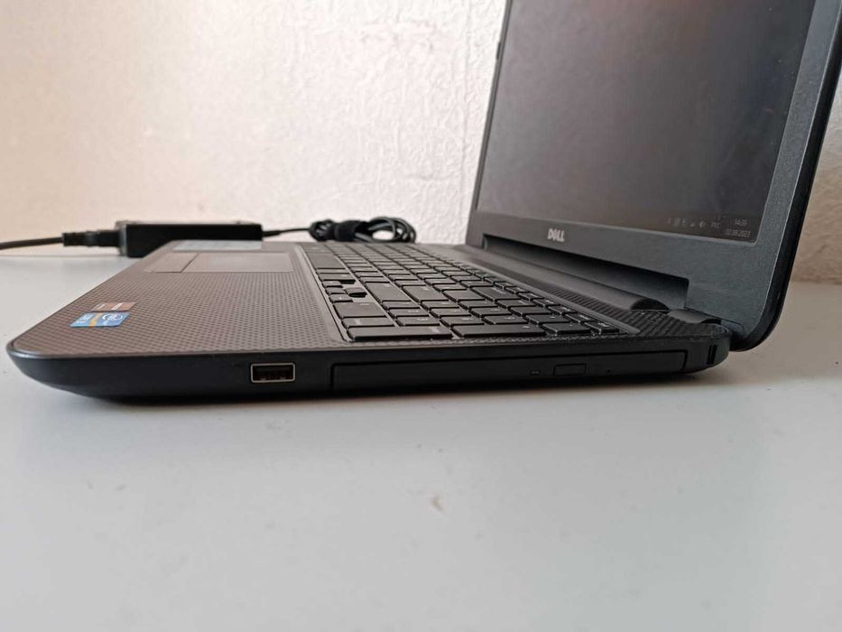 Dell Inspiron 3521 Core i5+2GB Video