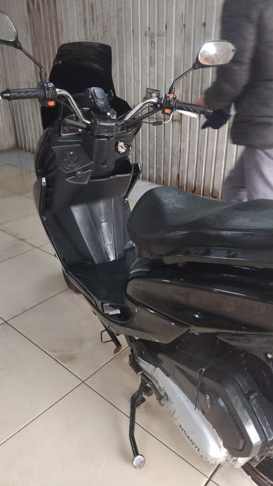 Скутер zidanui китаец