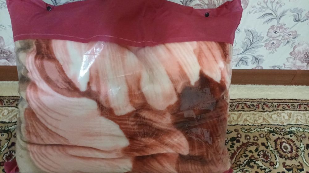 Продам плед новый 2-х спальный