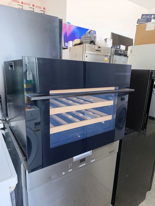 Нова!!! Витрина Охладител Witt  за вино и други