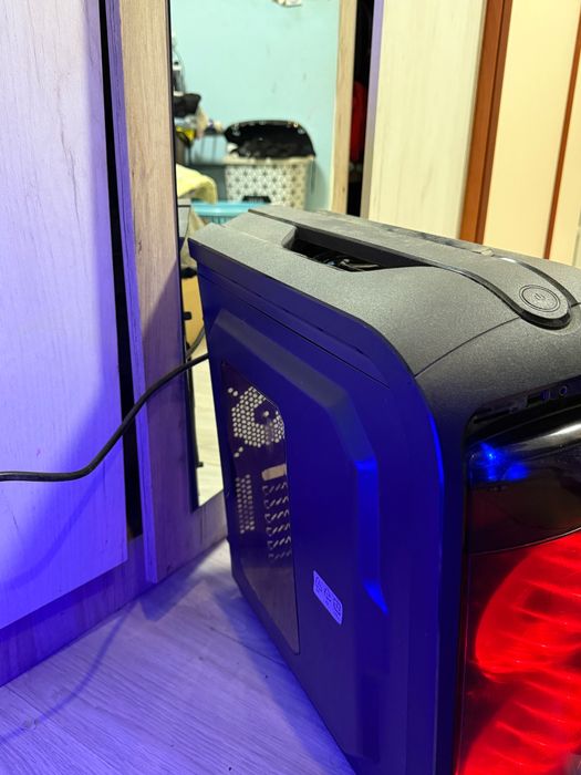 Настолен компютър