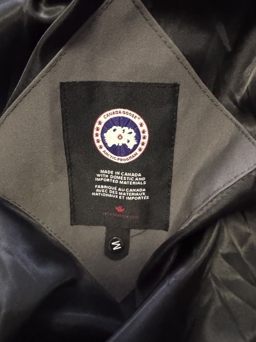 Geaca CANADA Goose 2025